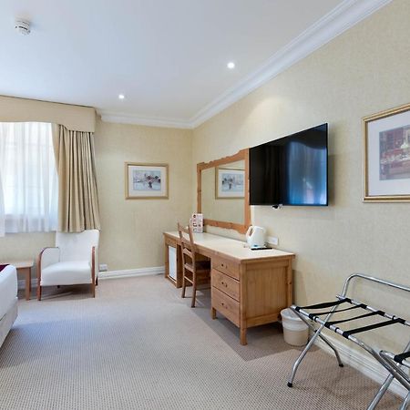 European Hotel Perth Bagian luar foto